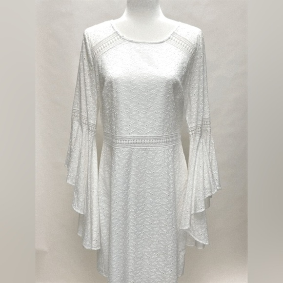 CeCe Dresses & Skirts - CeCe Women’s White Cotton eyelet bell sleeve cottage core Fairy dress size 12